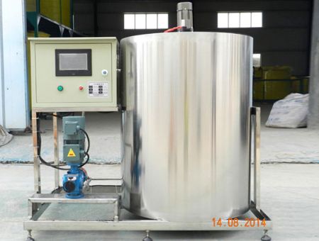 點(diǎn)擊查看詳細(xì)信息<br>標(biāo)題：全自動(dòng)不銹鋼加藥裝置 閱讀次數(shù)：5213