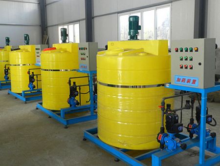 點(diǎn)擊查看詳細(xì)信息<br>標(biāo)題：加藥裝置 閱讀次數(shù)：5500